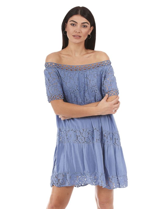 Short dress with lace 10-793 - Image 3