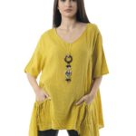 Plain blouse with accessories 17-8223